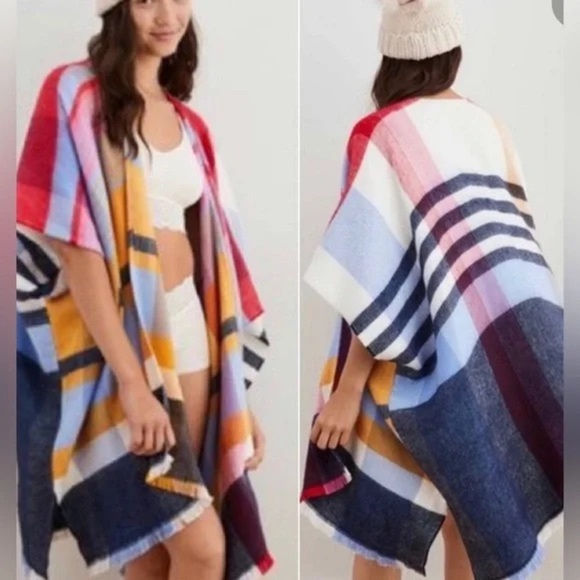 *NWT* Aerie Green, Pink Plaid Poncho/Cape Sweater, One Size, Fringe, Cardigan - Picture 11 of 11